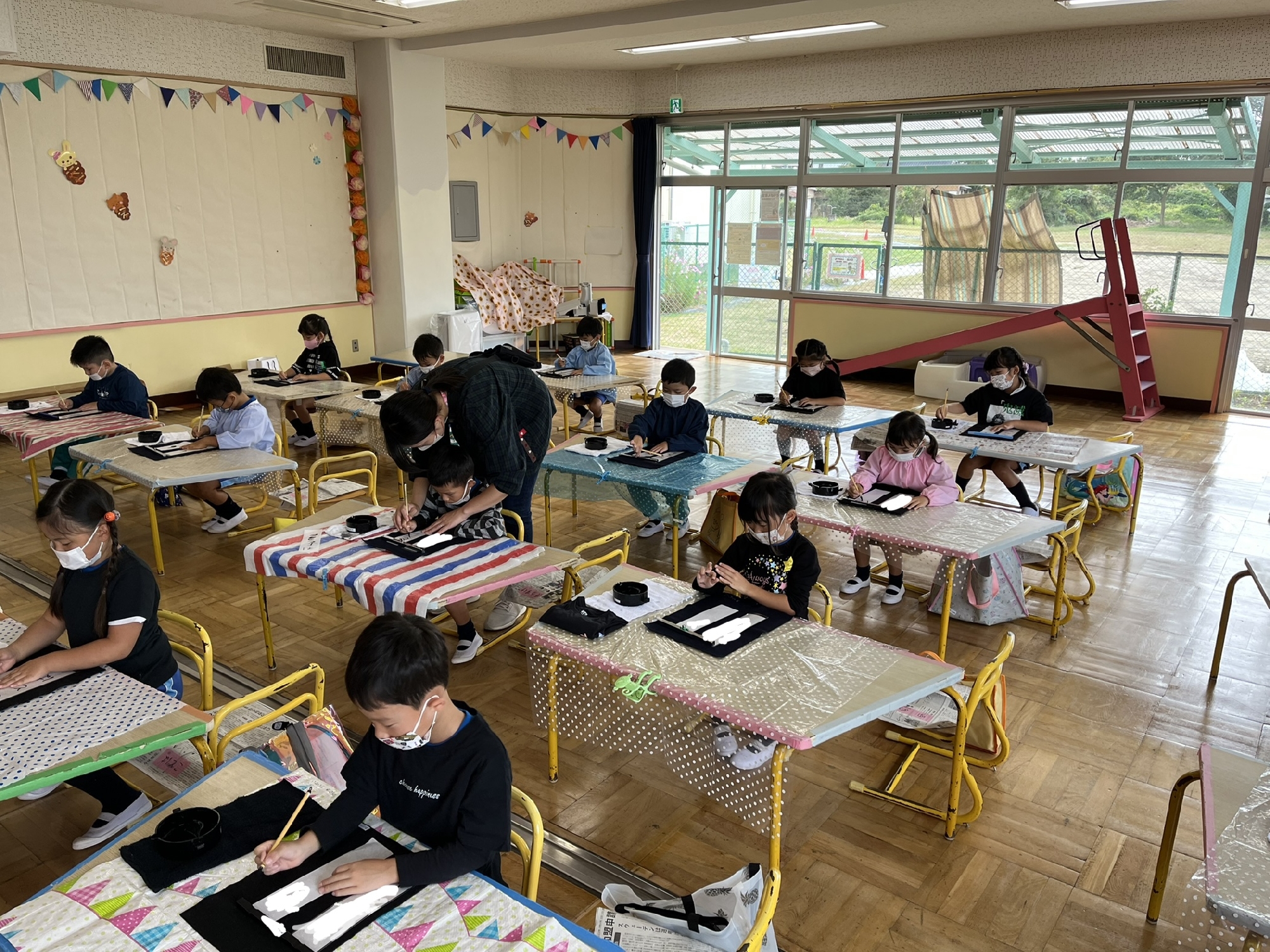 小筆で名前を書きました🖌✨