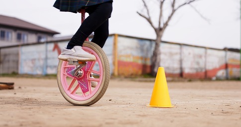 皆が大好き一輪車